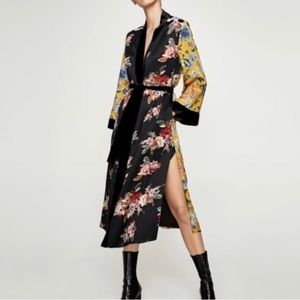 ZARA Kimono Robe Duster Coat Floral Polka-dotted Velvet Trim Belted fully lined
